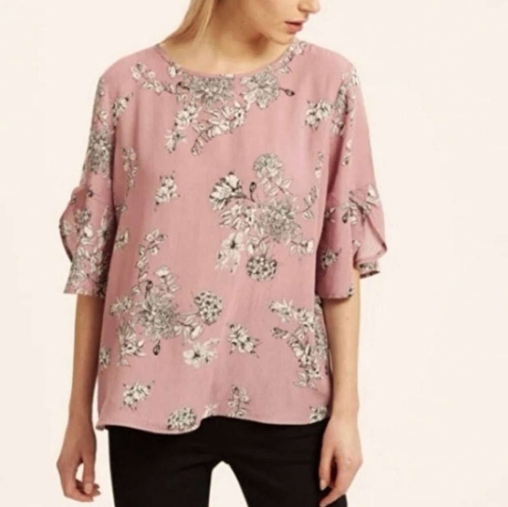 NWT Top. Ptp:22 1/2"  L: 25"
